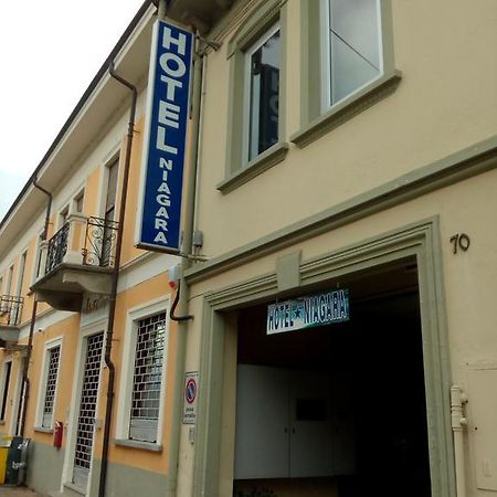 Hotel Niagara Caselle Torinese ภายนอก รูปภาพ