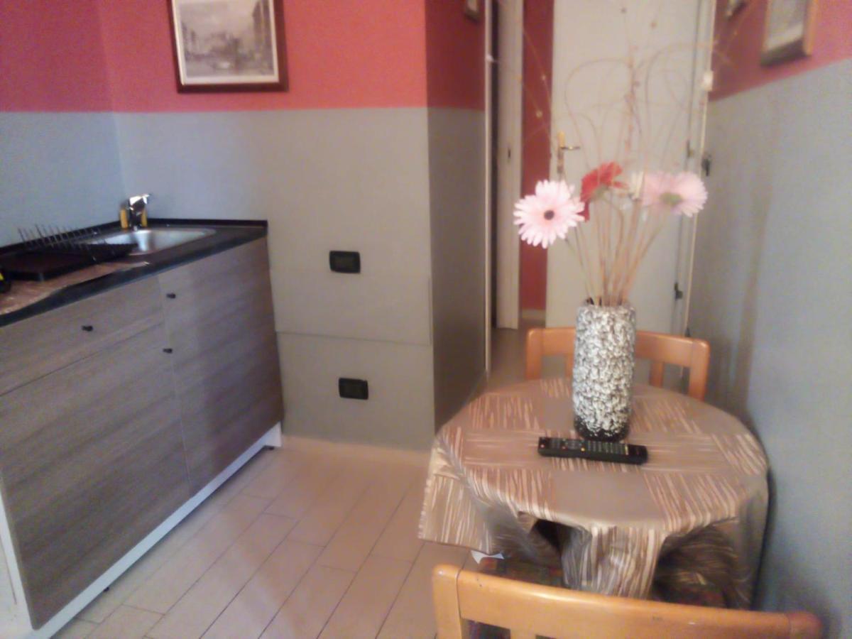 Hotel Niagara Caselle Torinese ภายนอก รูปภาพ