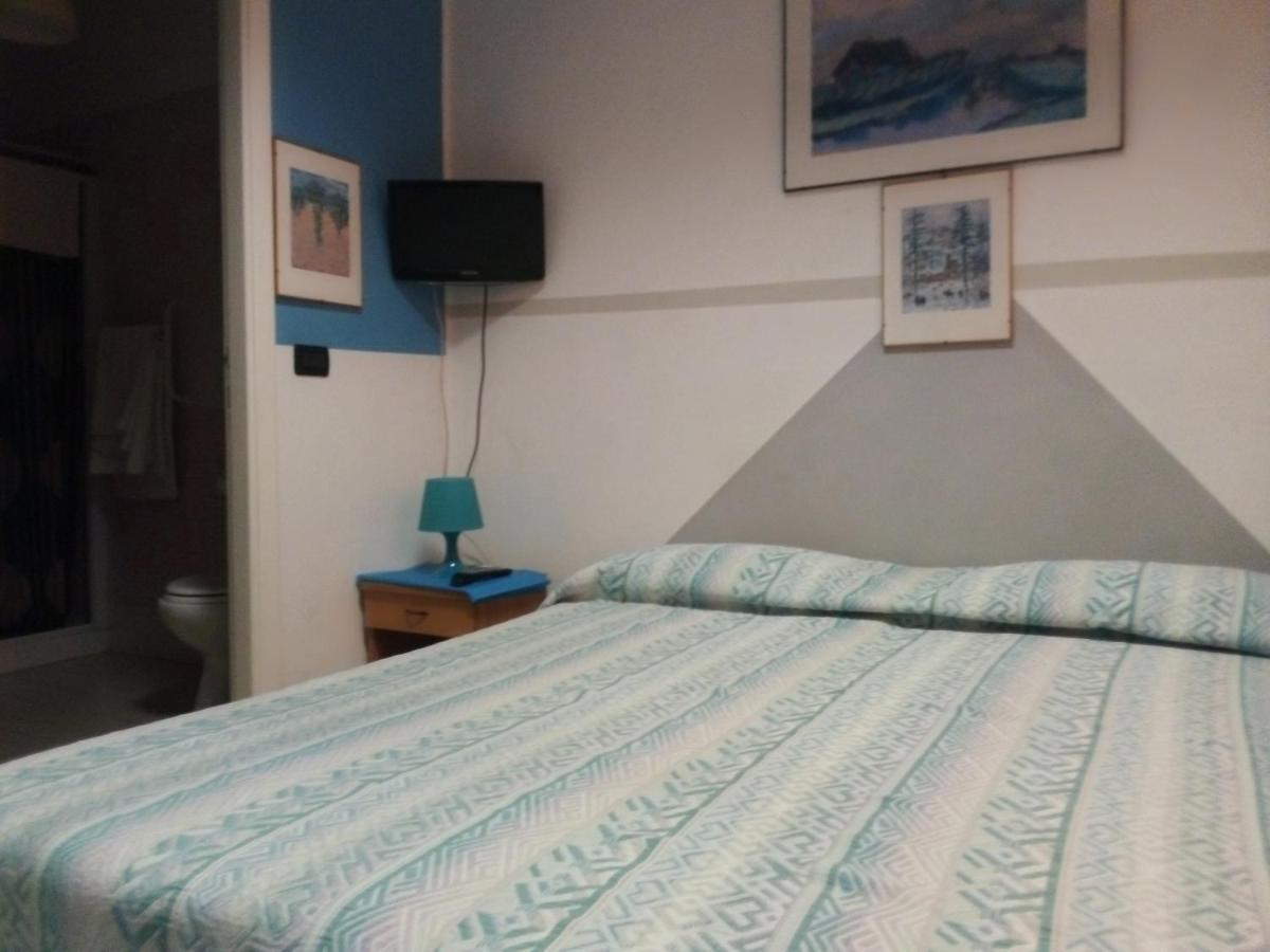 Hotel Niagara Caselle Torinese ภายนอก รูปภาพ