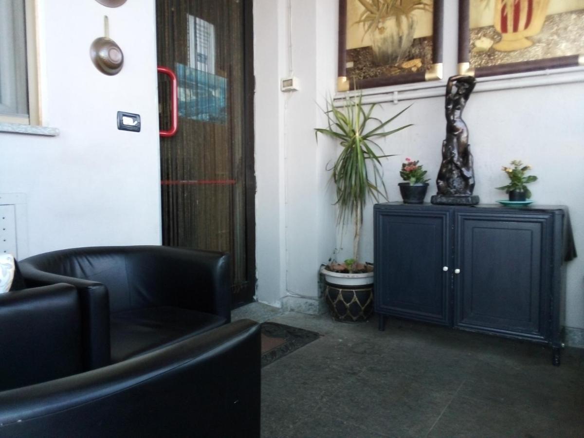 Hotel Niagara Caselle Torinese ภายนอก รูปภาพ