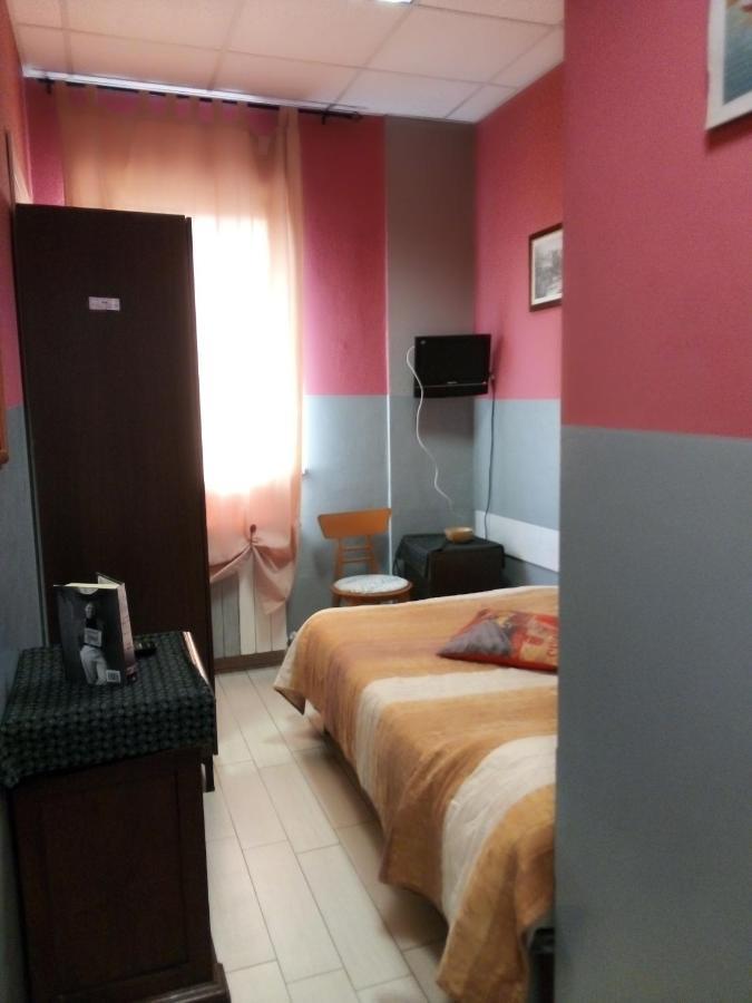 Hotel Niagara Caselle Torinese ภายนอก รูปภาพ